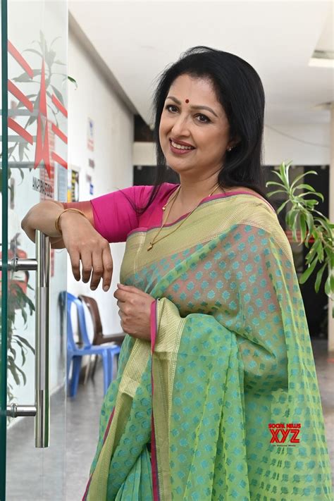 actress gowthami